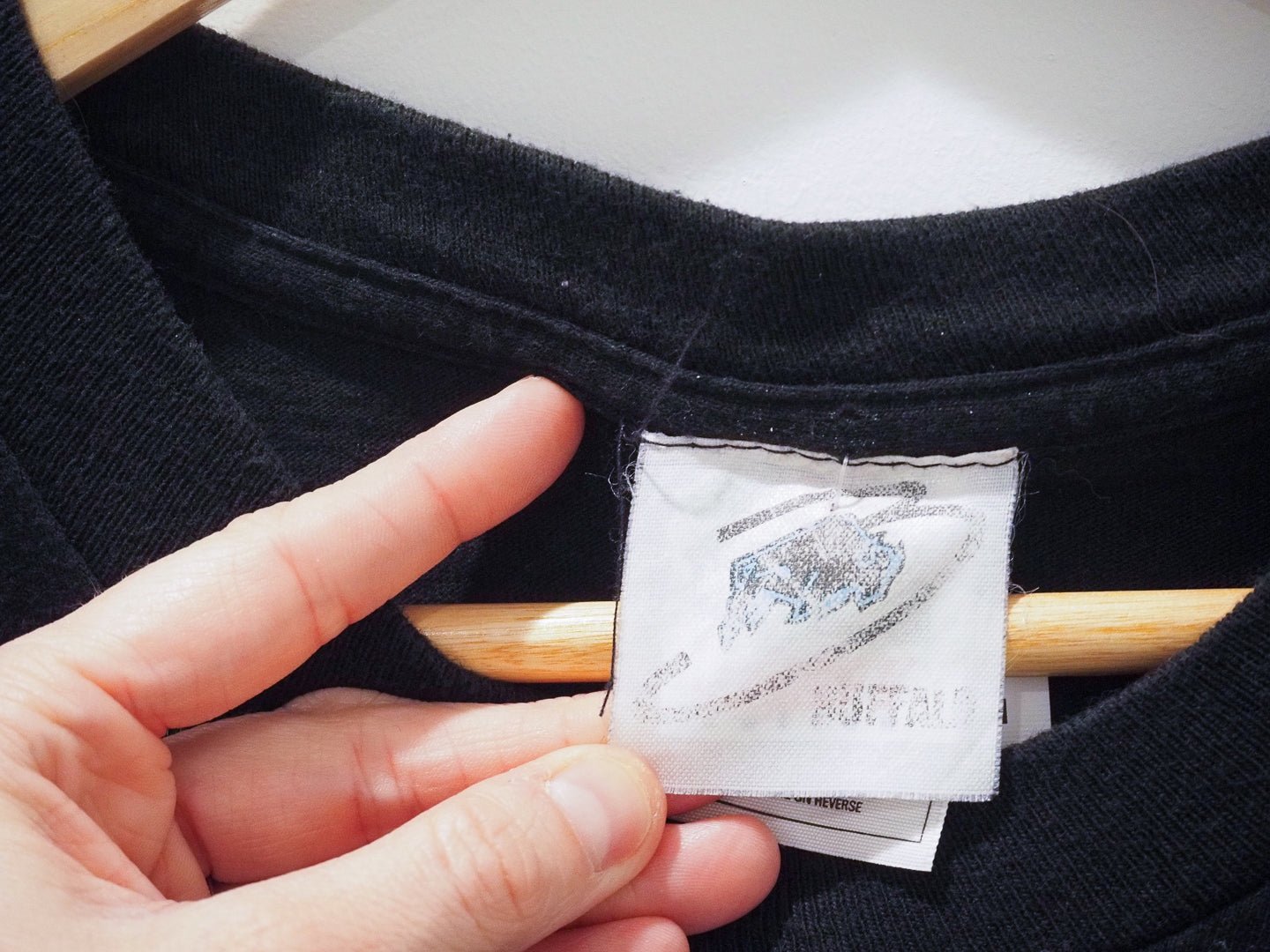 Vintage 1990s Wildhorse Saloon Nashville T-Shirt β Allover Horse Print Clothes - Fruit of The Loom - Afterthought Vintage