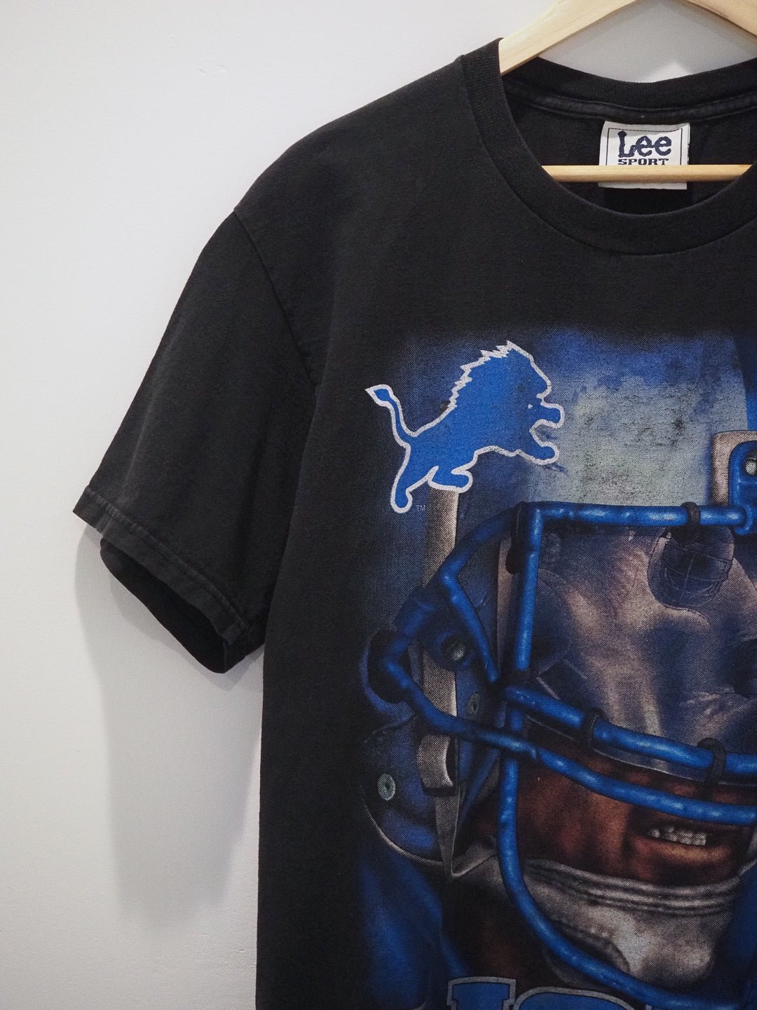 Vintage 1996 Detroit Lions NFL T-Shirt Nutmeg Mills Facemask Graphic Black Clothes - Afterthought Vintage - Afterthought Vintage