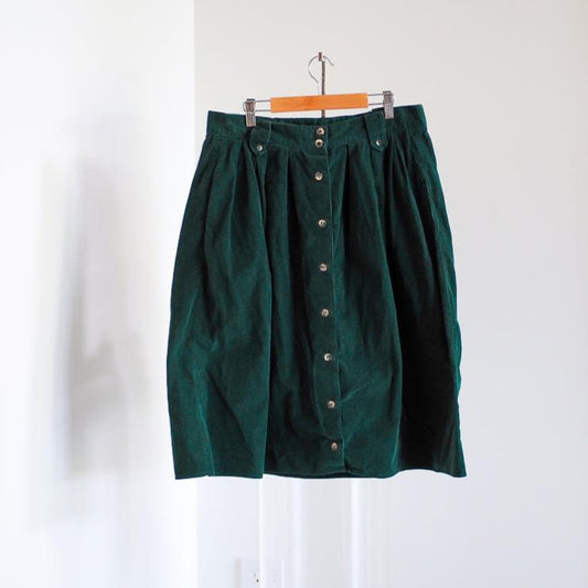 90s Eddie Bauer Fine Corduroy Pleated Skirt with Pockets - Afterthought Vintage