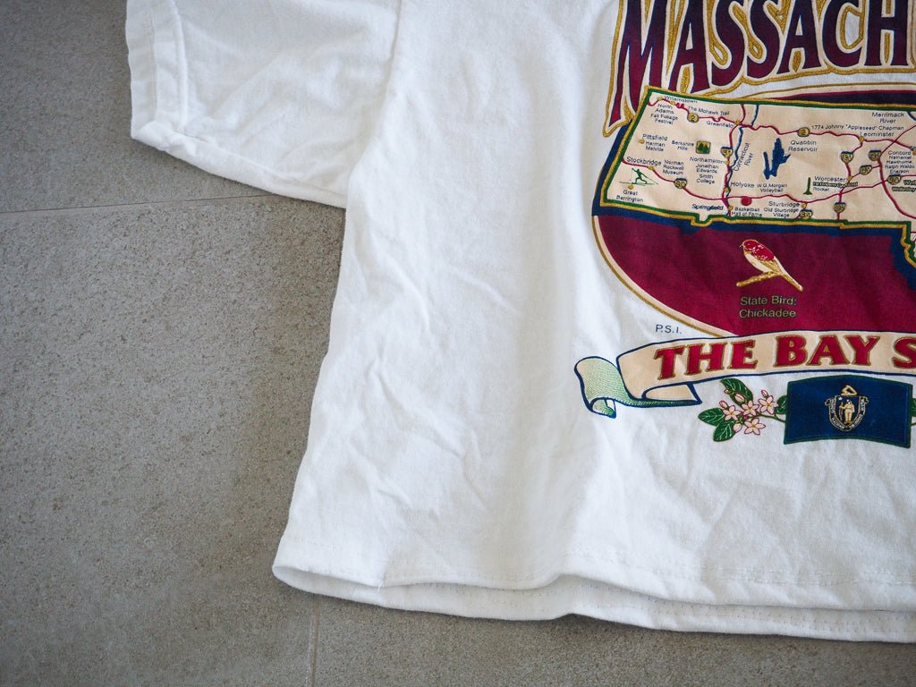 90s Massachusetts Map Graphic Tee - Cropped Clothes - Afterthought Vintage