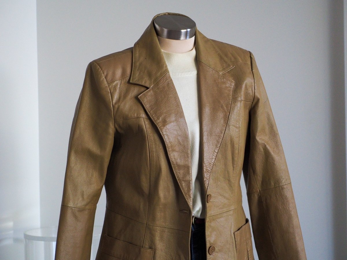 90s Newport News Women's Tan Leather Blazer Clothes - Afterthought Vintage