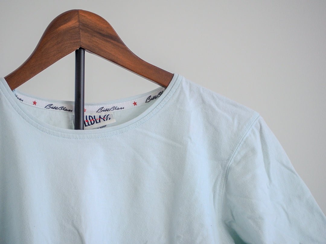 Bill Blass Aqua Blue T-Shirt - Afterthought Vintage