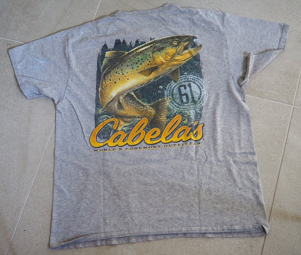 Cabela's Fishing Logo Tee - L Clothes - Afterthought Vintage