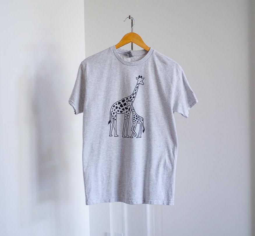 Mother - Child Giraffe Graphic T-Shirt Clothes - Afterthought Vintage