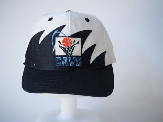 Rare 90s Cleveland Cavaliers Sharktooth Snapback – Vintage Logo 7 Accessories - Logo 7 - Afterthought Vintage