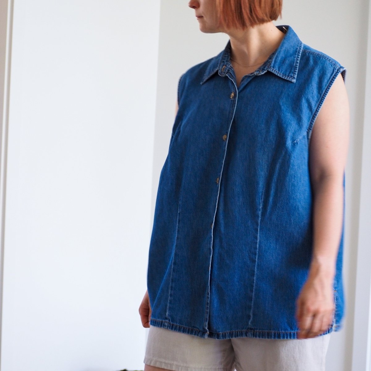 Vintage 1990s Bill Blass Women Jeans Sleeveless Buttondown Clothes - Afterthought Vintage