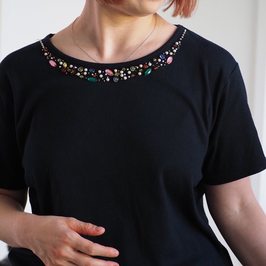 Vintage 1999 Classic Elements Black Bejeweled Neckline T-Shirt Clothes - Afterthought Vintage