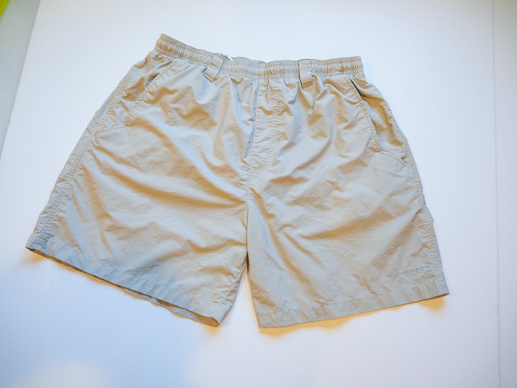 Women's Columbia Lined Utility Shorts - M Clothes - Afterthought Vintage